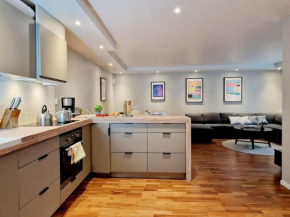 High standard spacious apartment near Bryggen